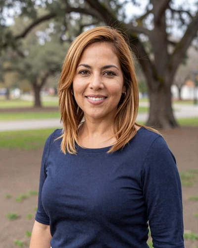 Diana, 43, verified Lakeland woman seeking CDL owner-operator partner in Florida